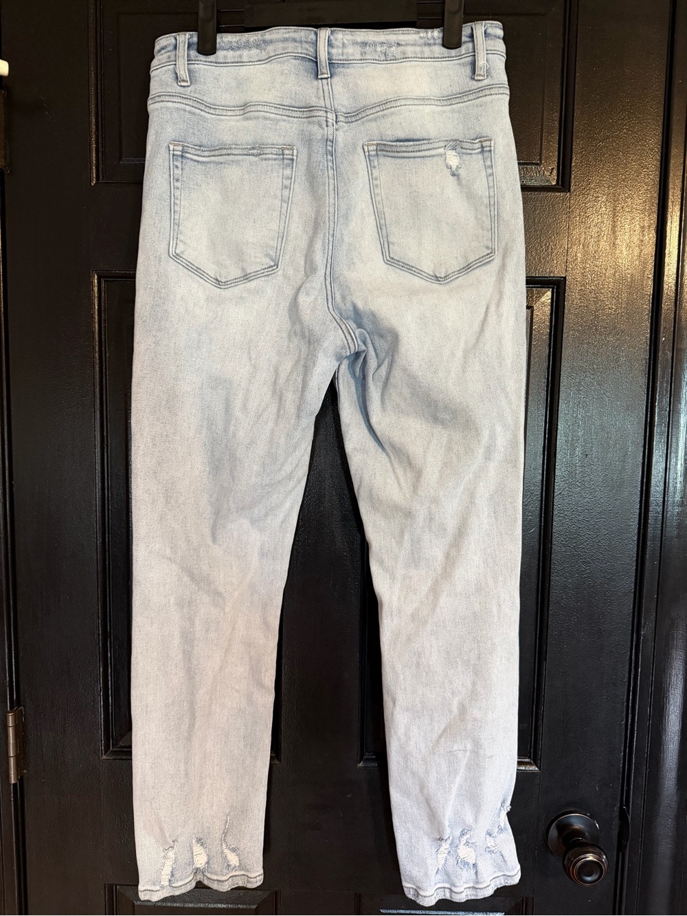 Altar’d state jeans - Picture 2 of 3